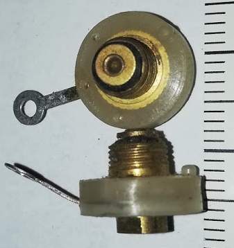 ladící kondenzátor - parametry neznámé