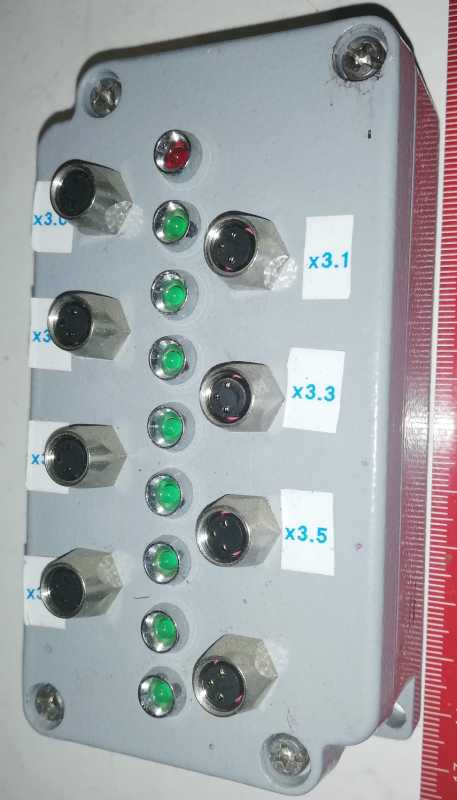 modul automatizace, asi rozbočovač 1/8, na náhradní díly