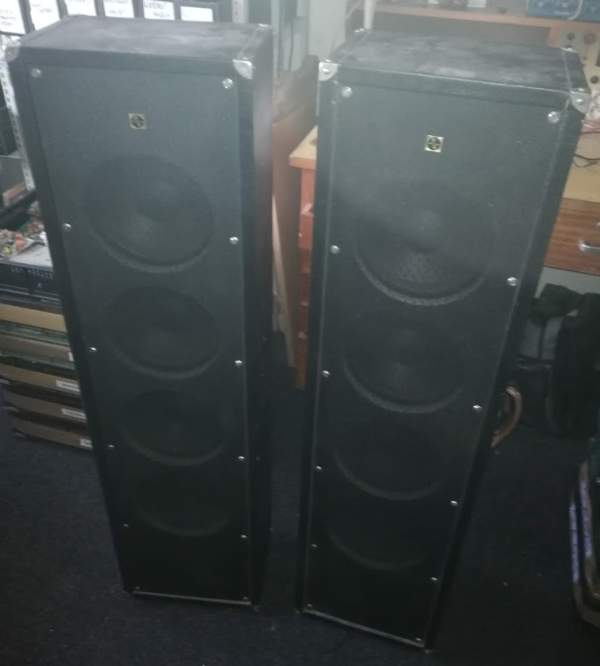 repro sloupy 4 basáky, 2 kusy,  HiFi klub ELEKTRONIKA Praha