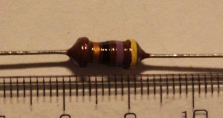 tlumivka 47uH 0,8A 5%  .. balení 50ks za 60Kč