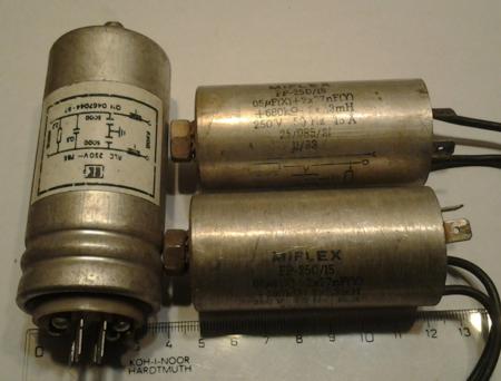 odrušovací kondy starší, balení 3ks za 80Kč