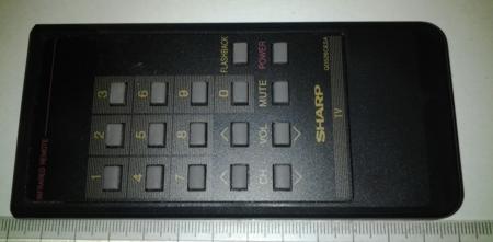 dálkové ovládání Sharp G0526cesa .. 40Kč