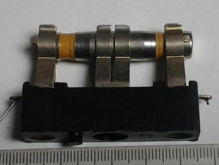 pojistkový držák starší, balení 2ks za 100Kč