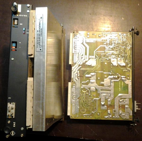 není skladem - zdrojový modul DC-W +5V/15A starší