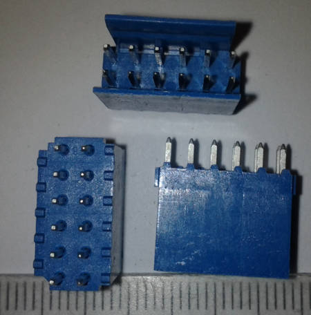 konektor 2x6pin .. balení 39ks za 100Kč