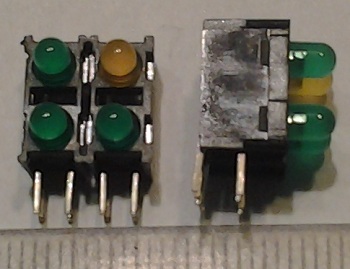 4 LED 3mm v objímce .. balení 40ks za 50Kč