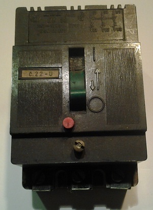 jistič JK750 starý