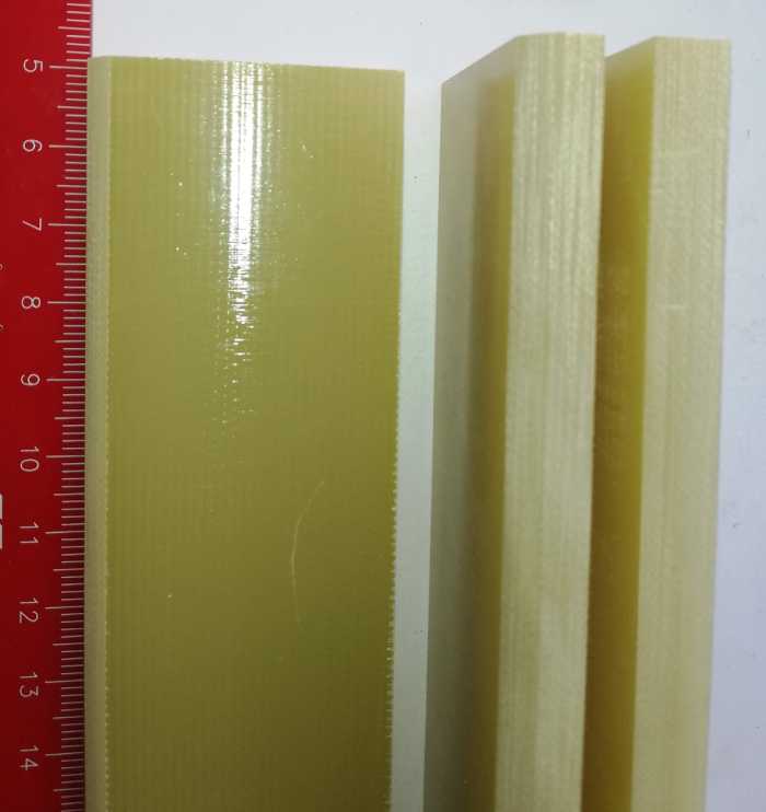 sklotextilový hranolek  (041) - 368x40x8mm skošená hrana