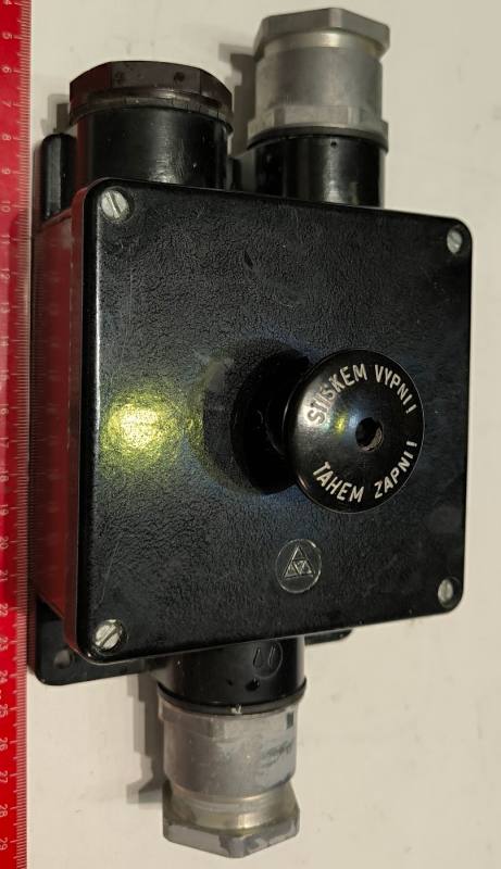 Stiskem vypni Tahem zapni , kompletní , 25A