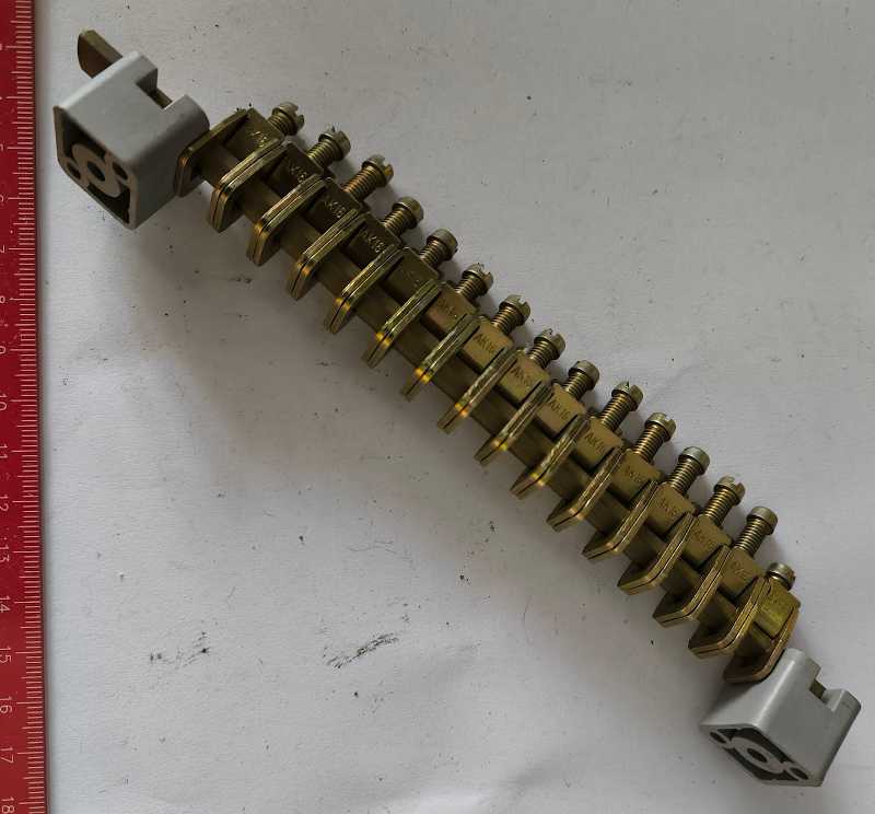 svorkovnice-107 .. 15 pin