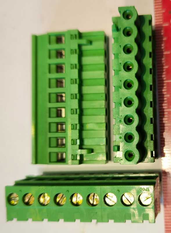 svorkovnice-109  .. 9 pin, balení 5ks