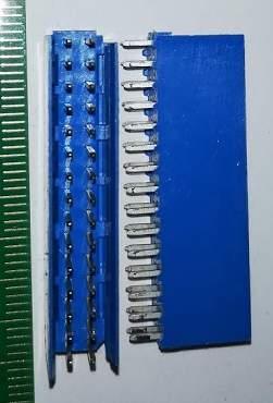 30pol stiftwanne 180G 2R AMP 1-0281740-5  .. balení 100ks za 90Kč