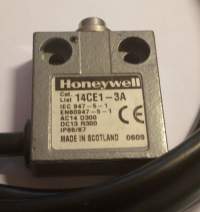 spínač 14CE1-3A HONEYWELL , 4 vodiče, kabel 300cm   .. cena na dotaz / price on request