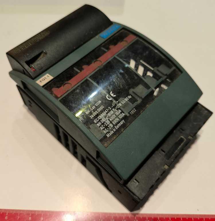 34060.0000 fuse holder EFEN  .. použitý / used