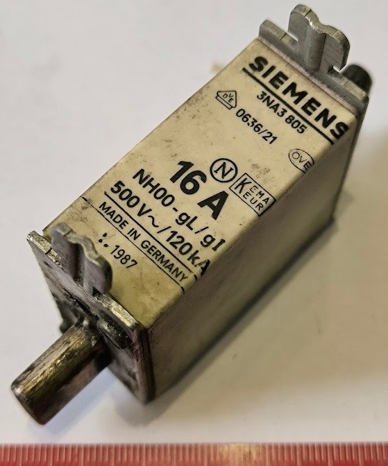 3NA3805 - 16A NH00 gL/gI - SIEMENS