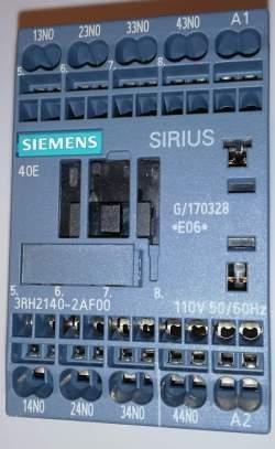 3RH2131-2BB40 - Pomocný stykač Siemens