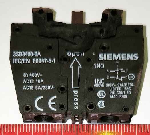 3SB3400-0A SIEMENS contact block .. cena na dotaz / price on request