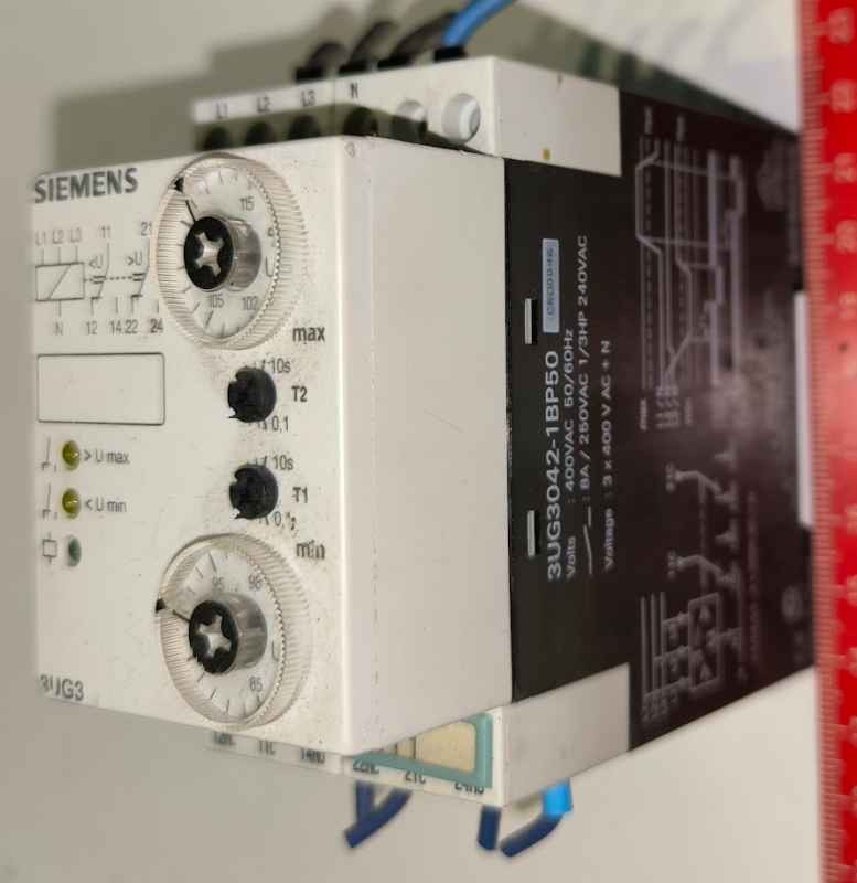 3UG3042-1BP50 - Siemens Monitor Relay .. použitý / used   .. cena na dotaz / price on request