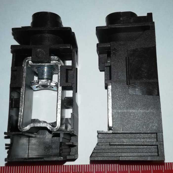 Siemens 3VL9220-4TC31 příslušenství pro výkonový spínač (3TW1DG20) .. balení 3ks