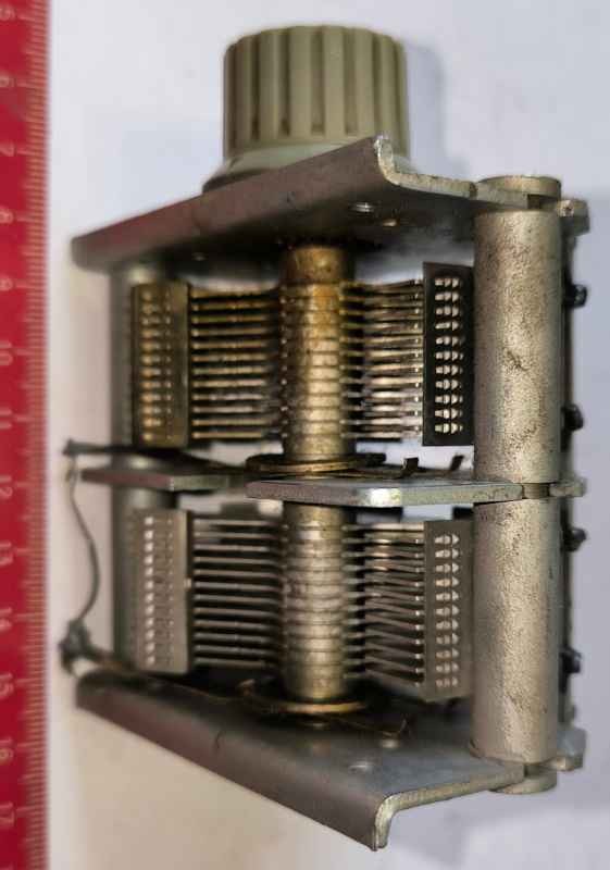 3XN70532 - ladící kondenzátor - neproměřený,  z demontáže,