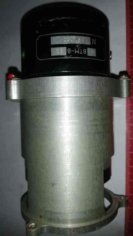 ruský motor 4-VTM-5E  ( 4-ВТМ-В-5Э )  .. cena na dotaz / price on request