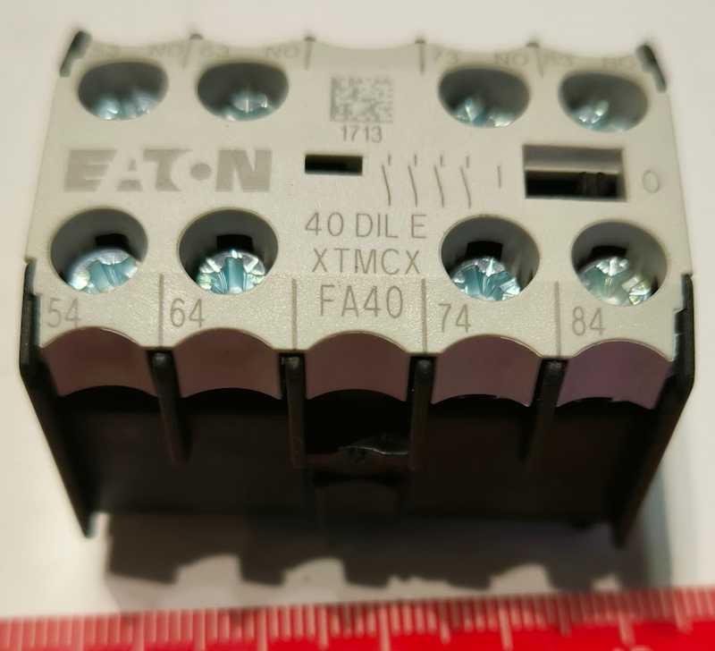 40DILE Pomocné kontakty 4pólové. EATON