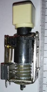 4FJ11023 -  tlačítko s kontrolkou ( 2xspínací, bílá)  .. cena na dotaz / price on request