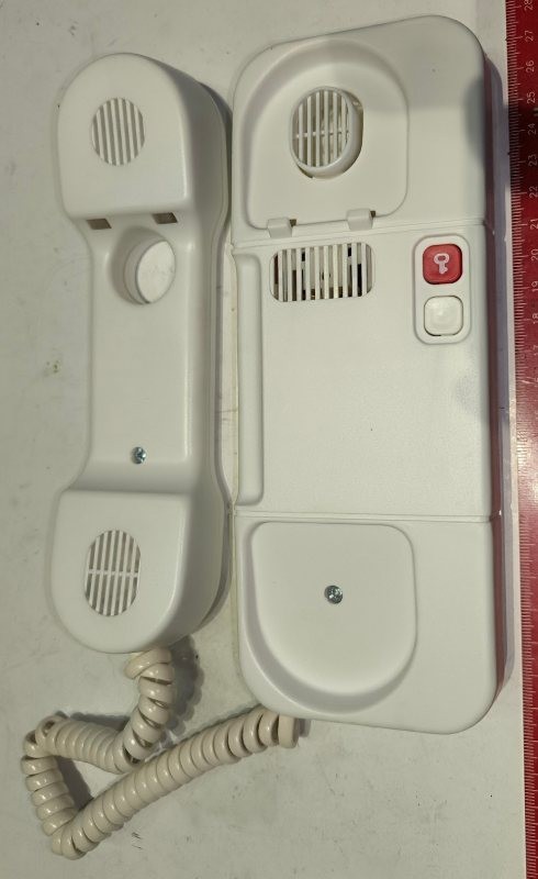 TESLA STROPKOV Telefon 4FP11036.101, nový, zabalený