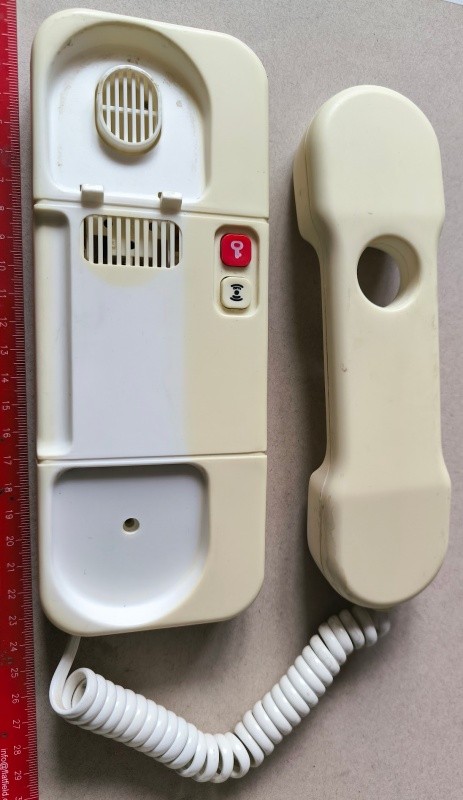 TESLA STROPKOV Telefon 4FP11036.191 DT85, starší, z demontáže