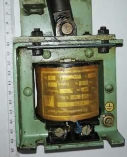 6830.008 TGL9835 - elektromagnet 380V/50Hz, starší  ..  .. cena na dotaz / price on request