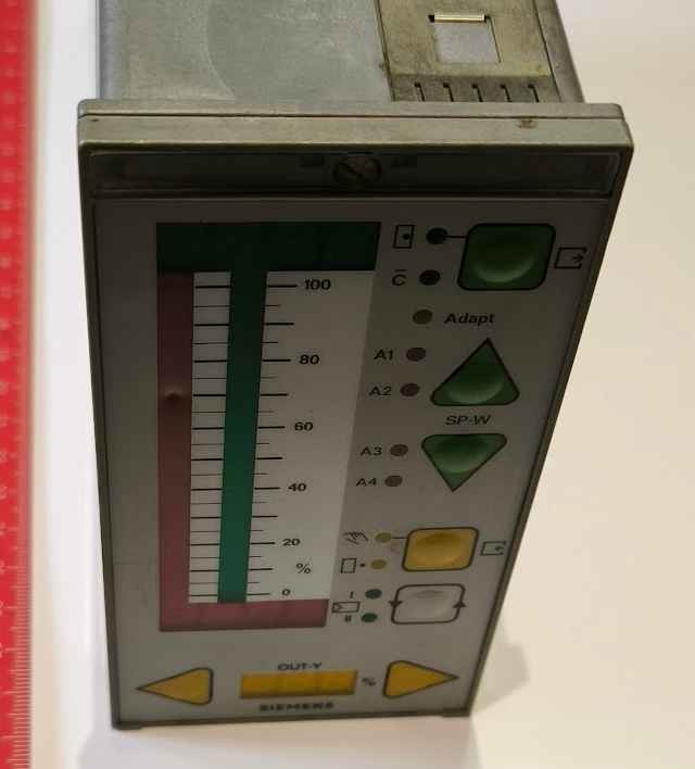 Siemens SIPART DR22 6DR2200 Process Control  ..  .. použitý / used   .. cena na dotaz / price on request