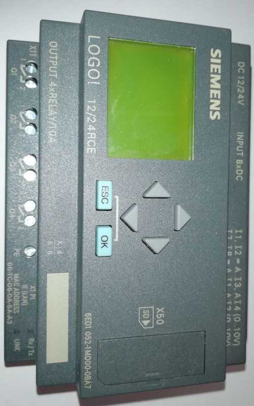 6ED1052-1MD00-0BA7 SIEMENS LOGO! 12/24RCE .. použitý / used .. cena na dotaz / price on request