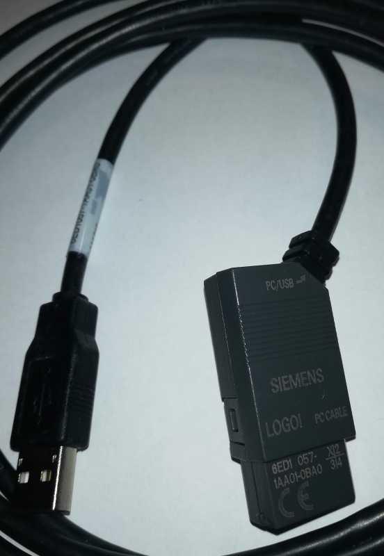 6ED1057-1AA01-0BA0 kabel USB LOGO! PC kabel pro přenos programů mezi LOGO! A PC.. cena na dotaz / price on request