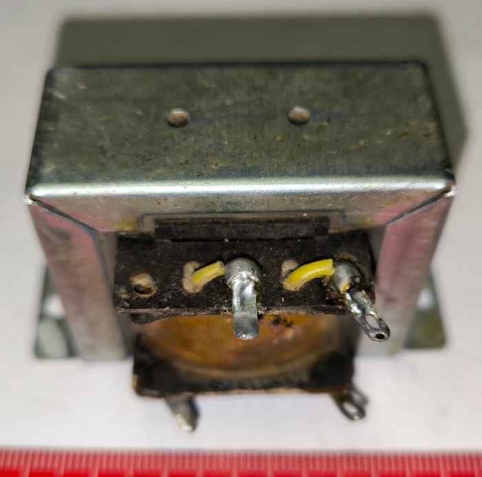 trafo 9WN67626 z demontáže , na ND