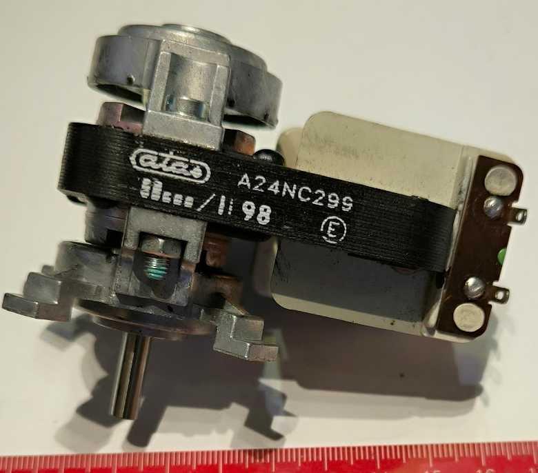 motorek A24NC299, ATAS, nepoužitý .. cena na dotaz / price on request