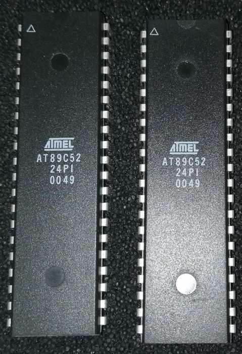 AT89C52-24PI .. cena na dotaz / price on request