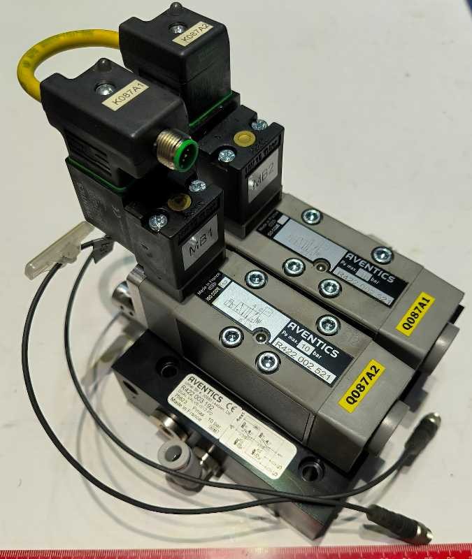 sestava AVENTICS-005 z demontáže, dle foto .. použitý/used