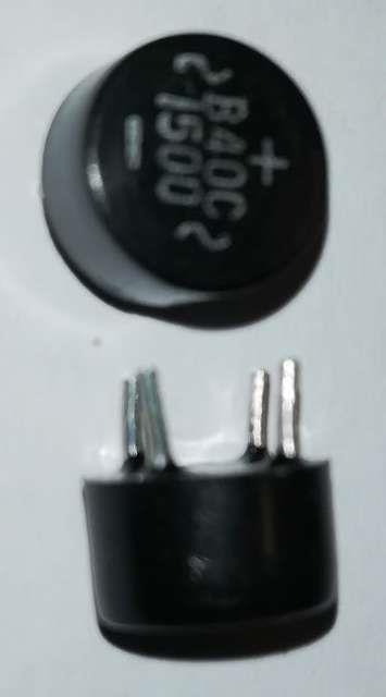 B40C1500 - Jednofázový usměrňovací můstek, 600V / 1,5A, krátké vývody .. balení 100ks za 90Kč