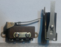 mikrospínač B611-4A TH33, 2A 250V .. balení 10ks za 950Kč