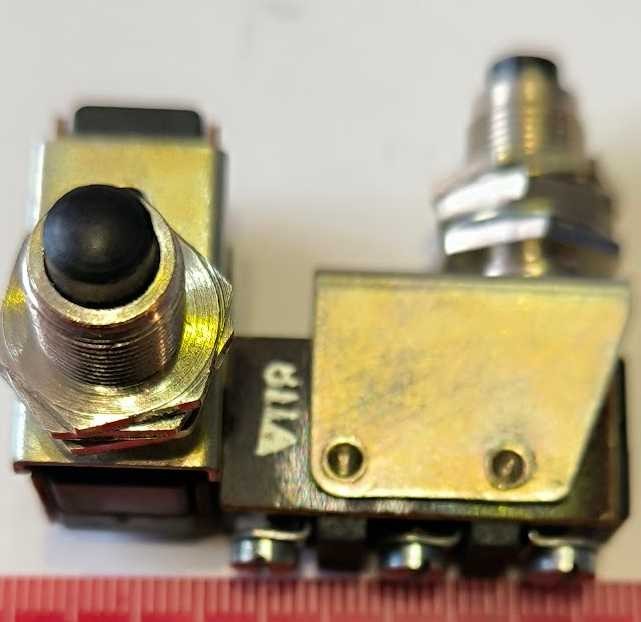 mikrospínač B611-2A TH33, 2A 250V