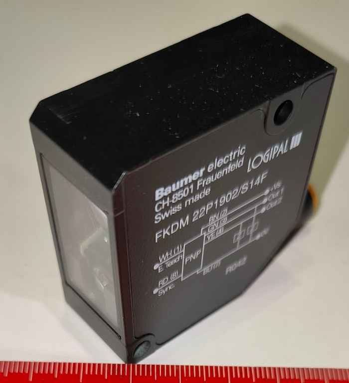 FKDM 22P1902/S14F - Baumer electric 130985 -  Photoelectric switch .. cena na dotaz / price on request