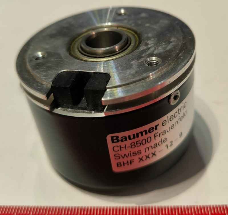 BAUMER BHFXXX-12-9 - Incremental Encoder .. cena na dotaz / price on request