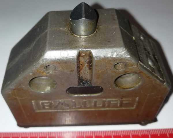 BNS519-FD-60-111  - modul 1ks nájezdových spínačů, BALLUFF  .. použitý/used  .. cena na dotaz / price on request