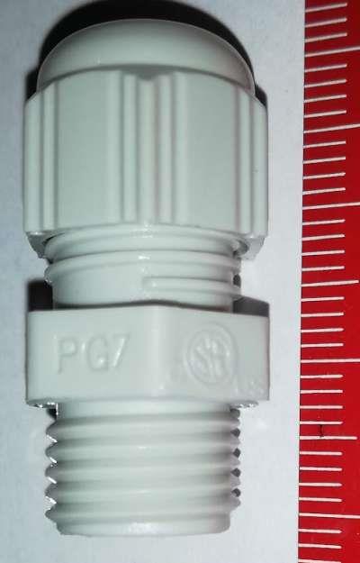 BS-11 LG VÝVODKA PG 7 SVĚTLE ŠEDÁ   .. balení 33ks za 100Kč