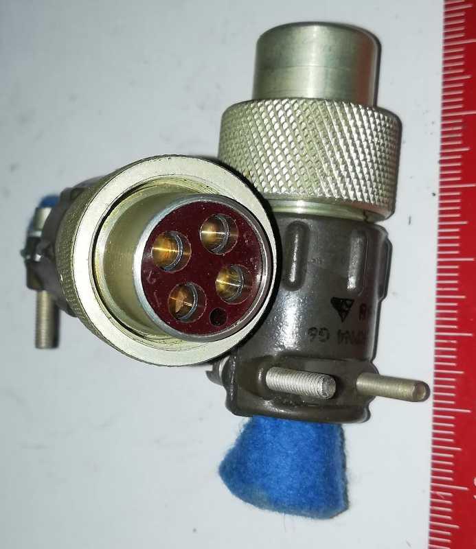 BS18KPN4G6 ( BŠ18KPN4G6) - 4pin samice kabel .. cena na dotaz / price on request