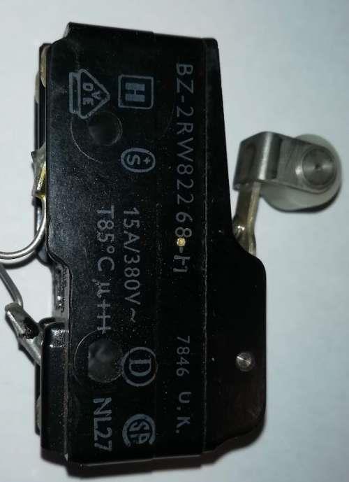 BZ-2RW82268-F1  switch, použitý / used  .. cena na dotaz / price on request