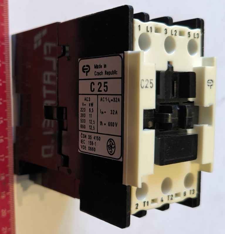 Stykač C25 110V Elektropřístroj .. cena na dotaz / price on request