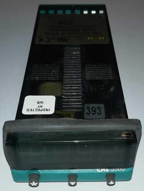 CAL3300 - PID Kontrolér, Model 3300, 48 x 24 mm, SSR, 2A Reléové Výstupy - starší, z demontáže, na náhradní díly