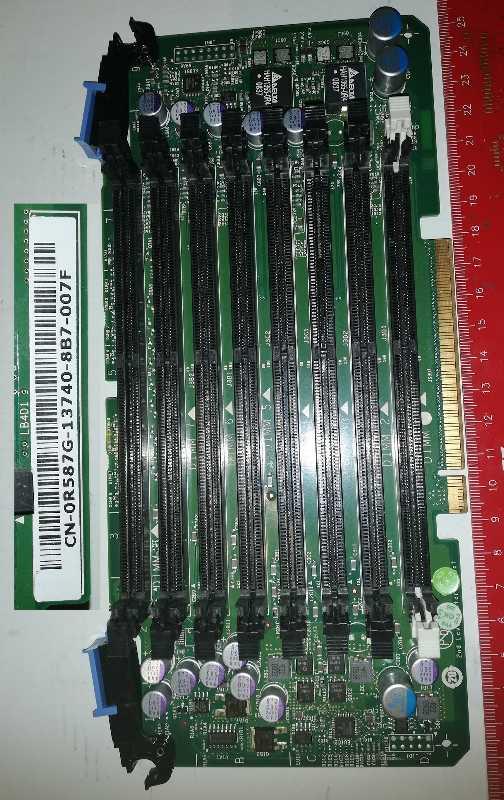 Dell PowerEdge R900 Server 8 Slot DDR2 SDRAM Riser Board R587G  .. použitý / used