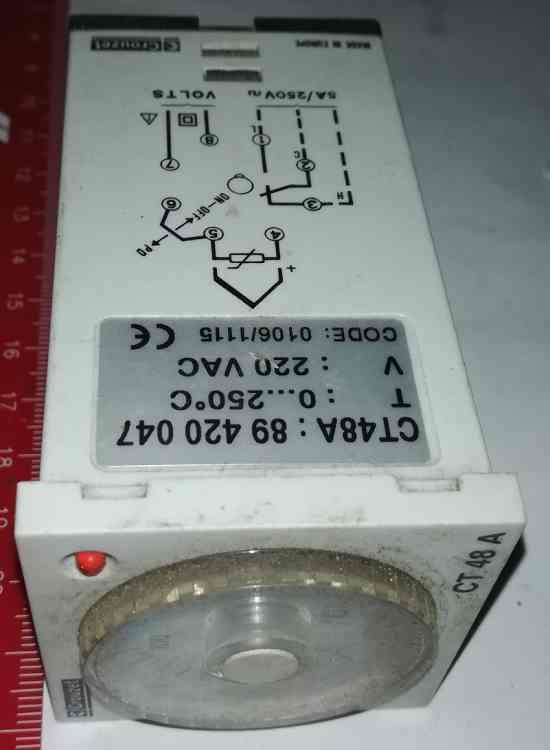 časové relé CT48A-220Vac použité / used  .. cena na dotaz / price on request